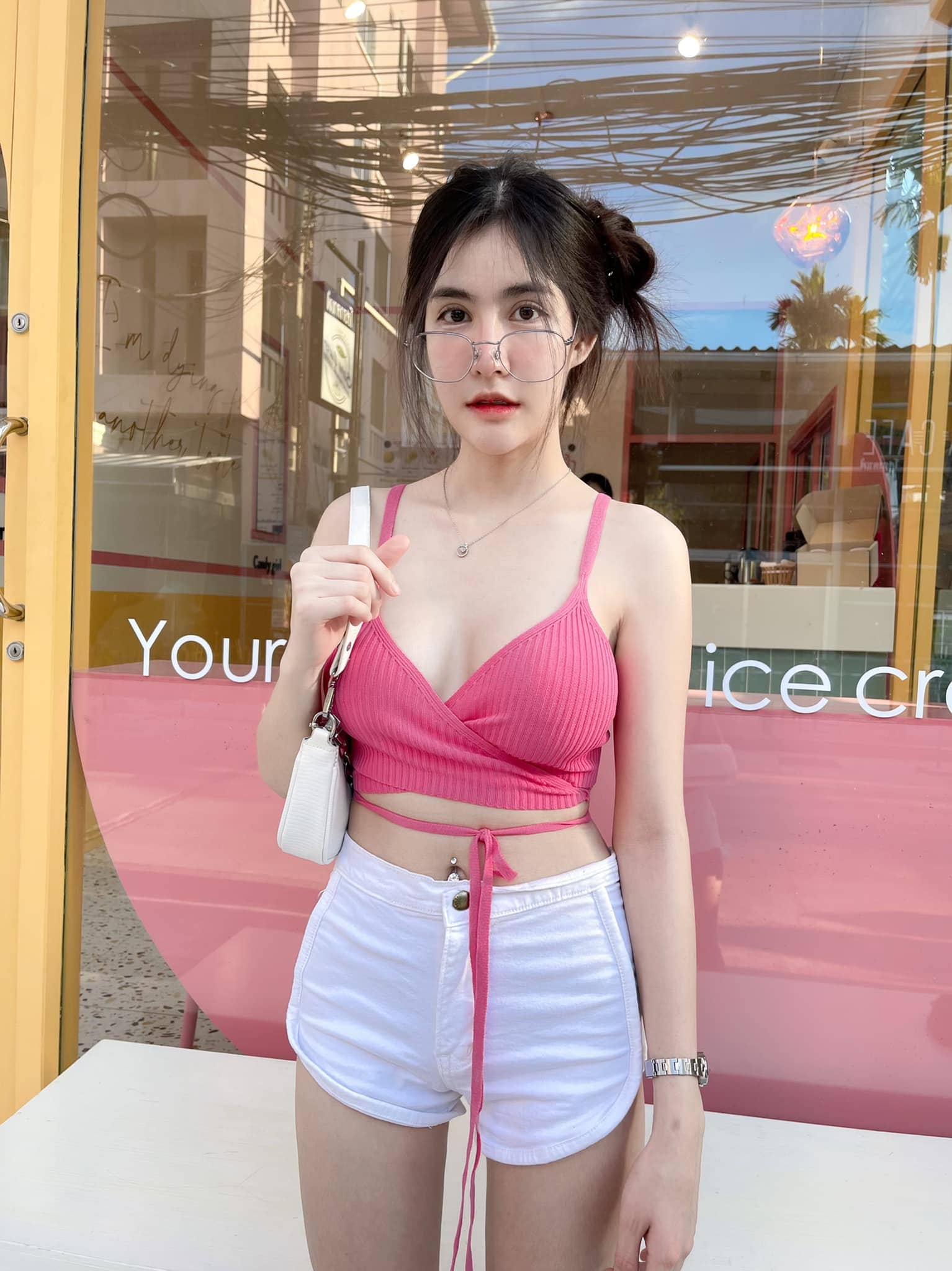 น้องกวาง bigo หรือ กวาง เกวลิน ณะวัน สาวสายจาก bigo ที่ชวนคุณมาสัมผัสกับออร่าความเซ็กซี่ 8