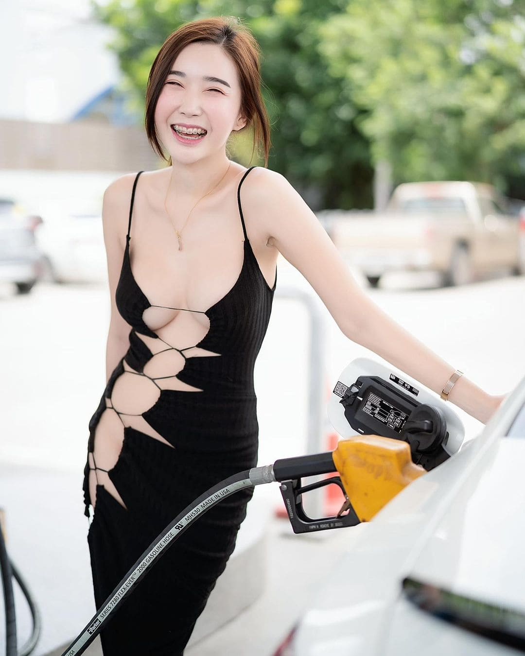 น้องคะแนนสาวน้อยสุดเซ็กซี่ยิ้มหวาน 19