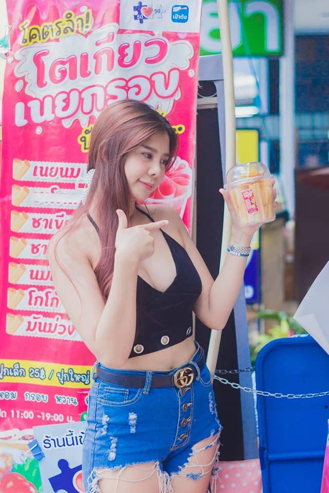 น้องโอลีฟ แม่ค้าโตเกียวกรอบสุดน่ารักจากเชียงใหม่ 5