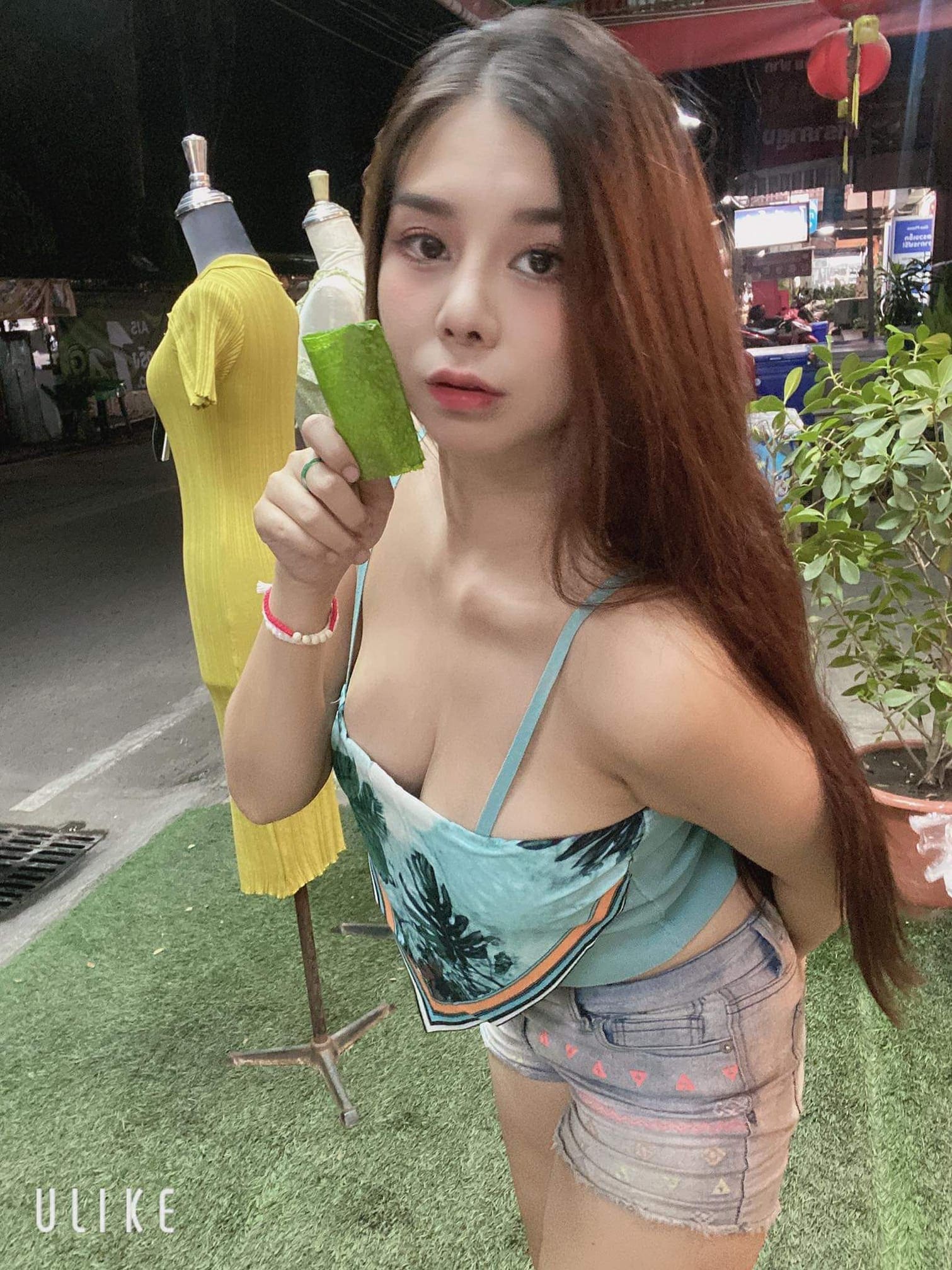 น้องโอลีฟ แม่ค้าโตเกียวกรอบสุดน่ารักจากเชียงใหม่ 18