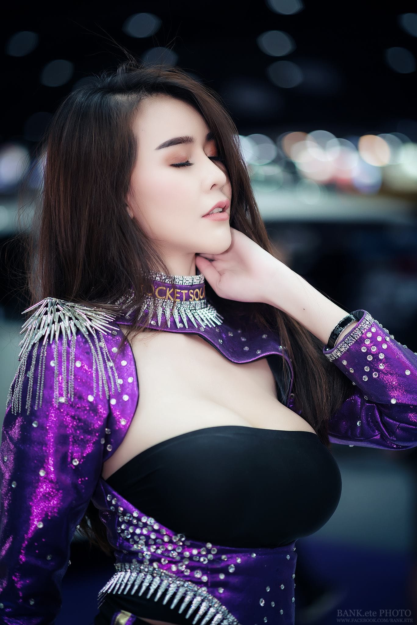จิ๋ว ภัทรญา พริตตี้สาวสวย กับ ไฟหน้าขนาด 600 cc 15
