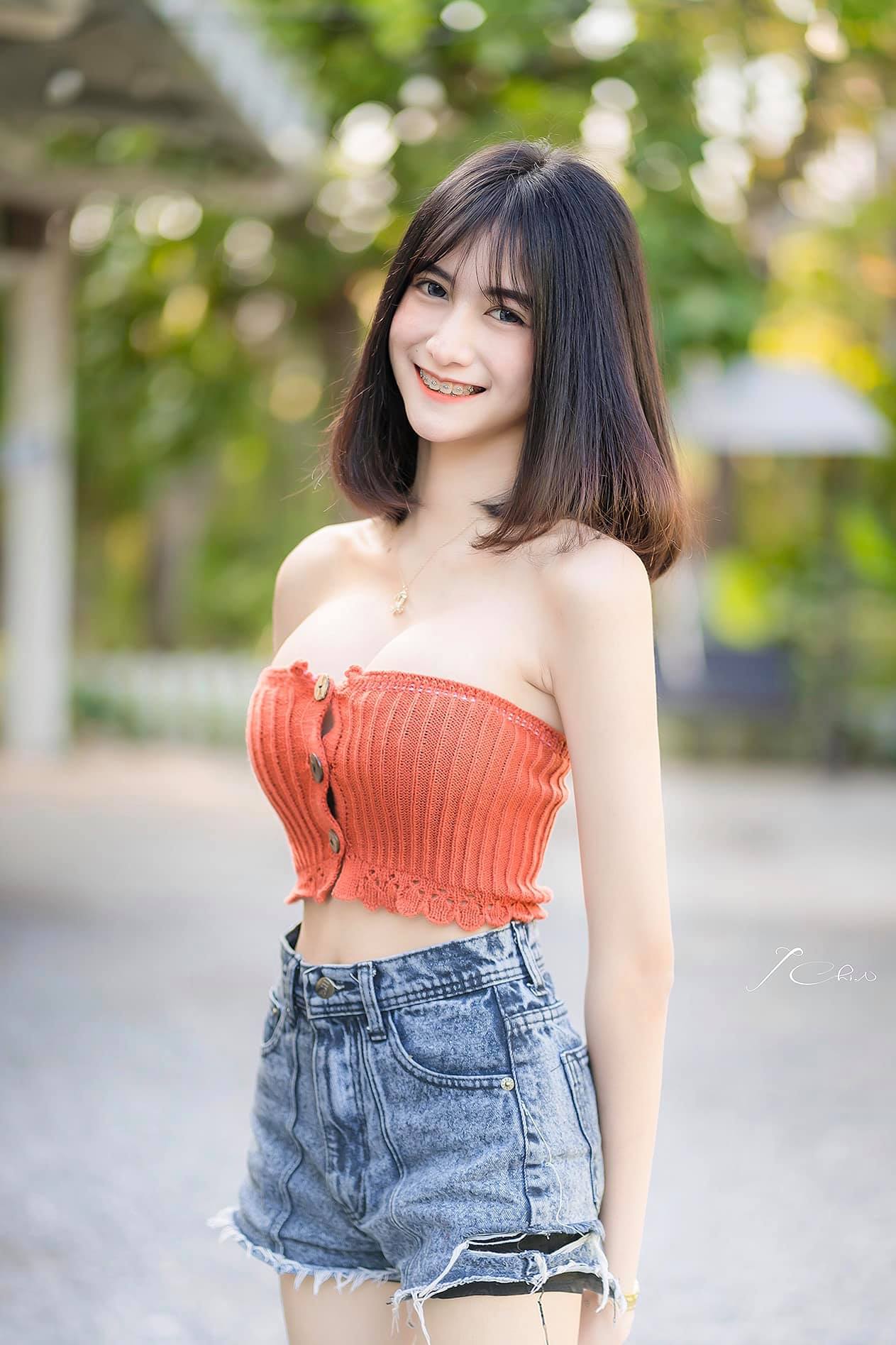 น้อง ลูกหยี๋ นางแบบสุดเซ็กซี่ ทีเด็ดแห่ง onlyfans สาวน้อยไซส์มินิ แต่อย่างอื่นไม่ได้เล็กตาม 3