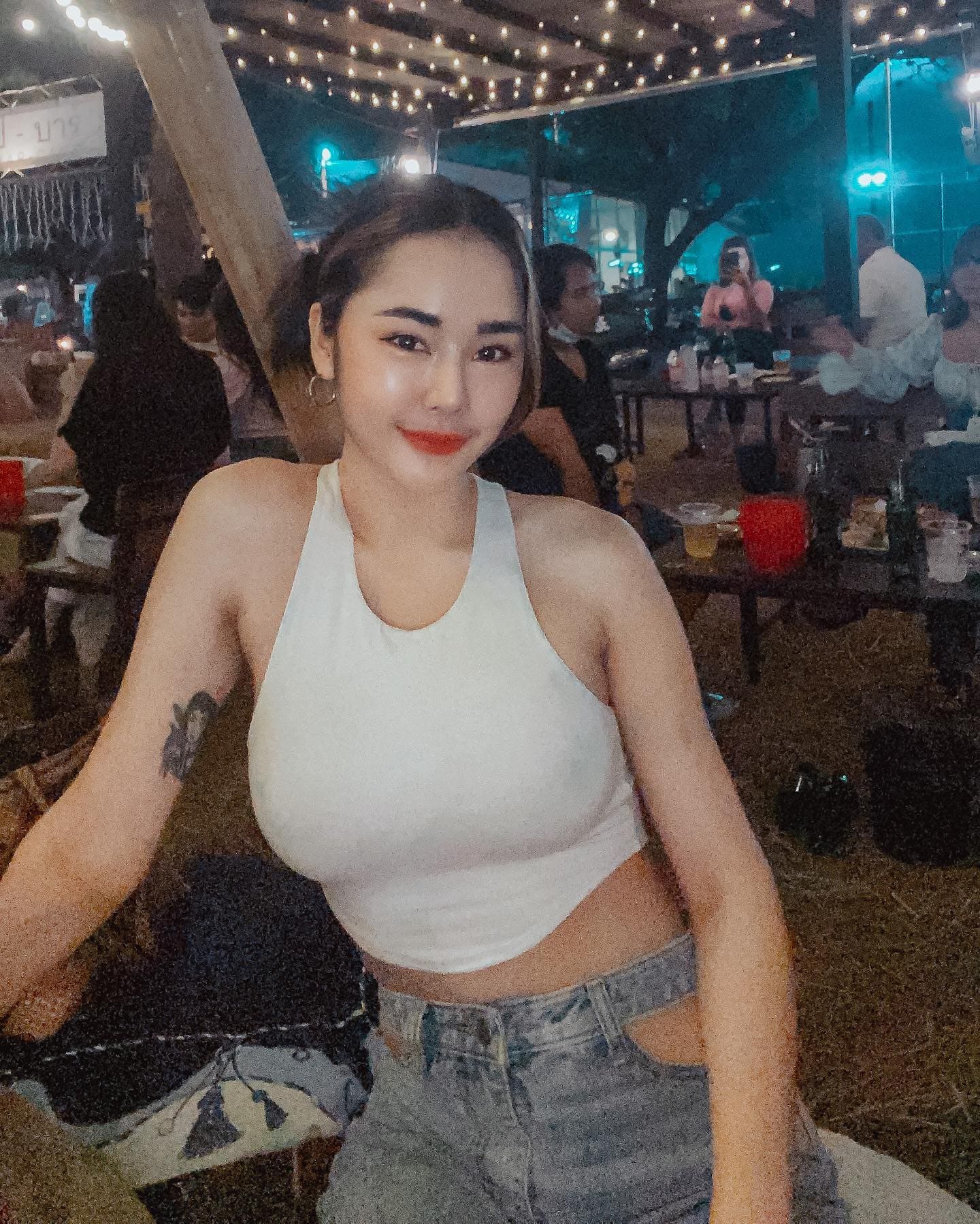 น้องบิวนางแบบสุดเซ็กซี่ที่ฝากผลงานให้จดจำอย่างมากมาย 25