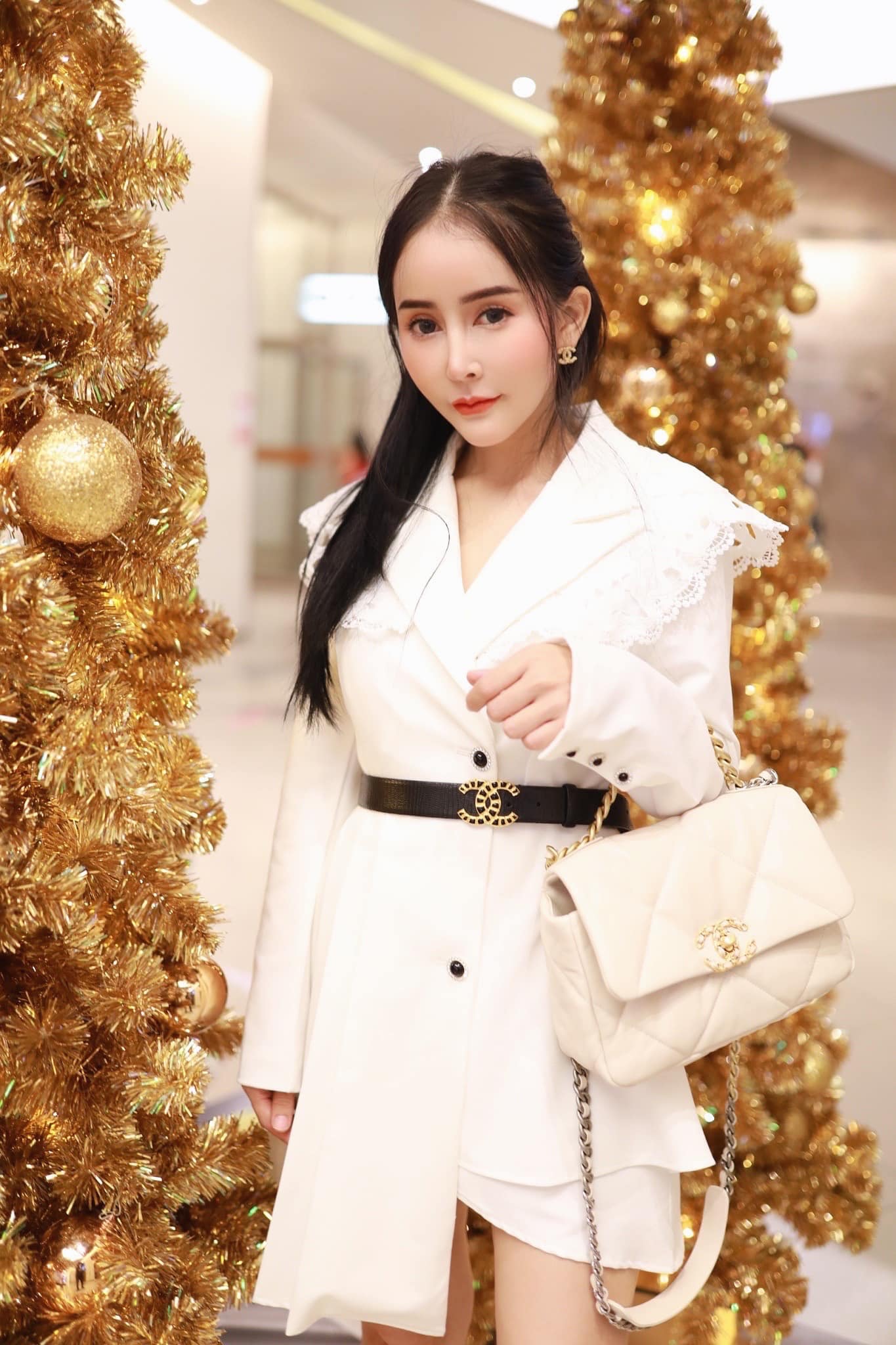 น้องเมลล์ลี่ มาลิสา พริตตี้บ้านนา คนดังล้านวิว 15