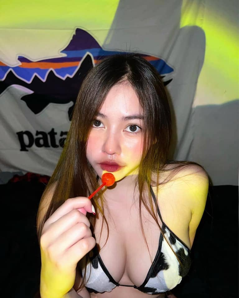 น้องพีค Pampeakkk สาวสวยหุ่นแซ่บ พีคสมชื่อแน่นอน 14