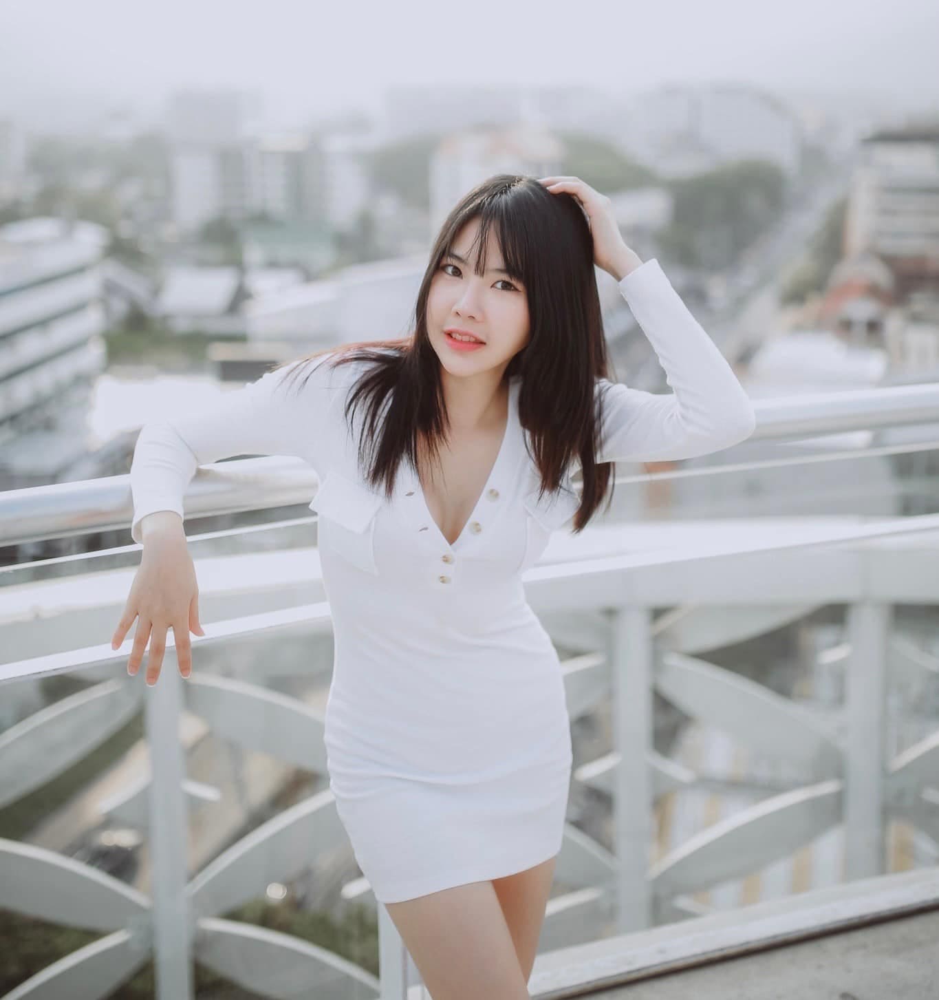 น้องแอปเปิ้ลบลู สาวสาวยสุดเซ็กซี่ ดีกรีผู้ช่วยแพทย์ 17