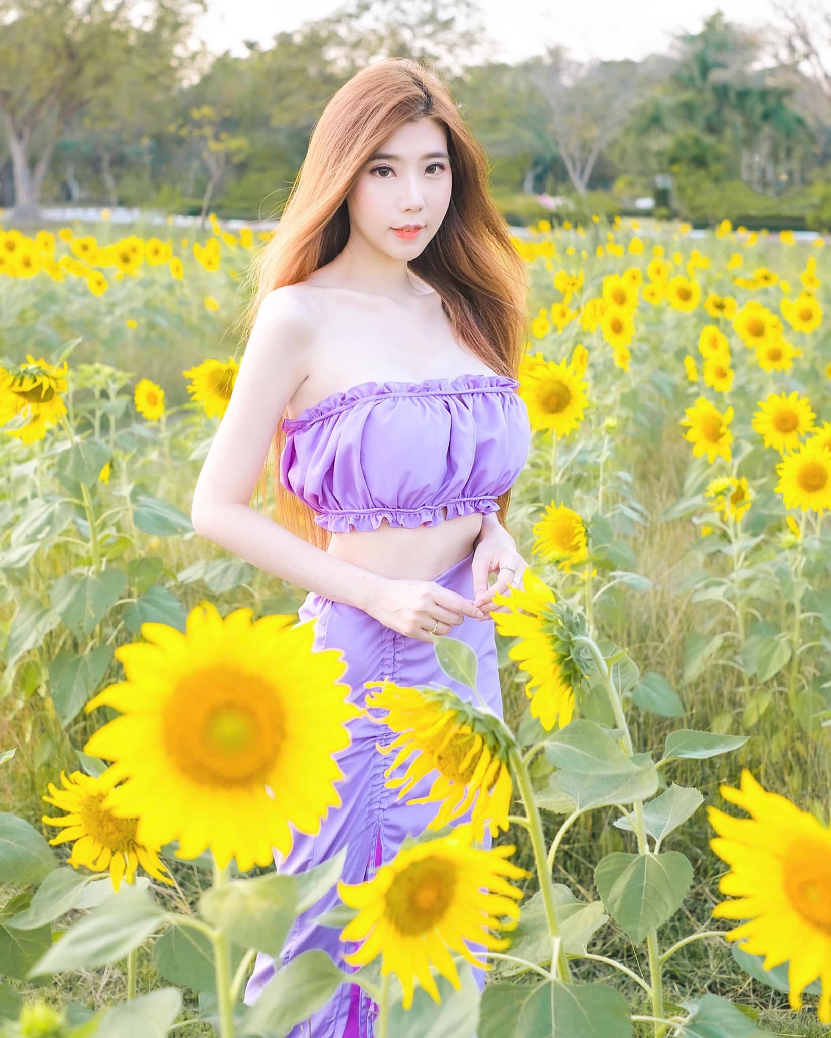 น้องเดียร์ อาจารย์ สาวนักธุรกิจ ที่มาพร้อมกับความเซ็กซี่ ชวนให้หลงไหล 4