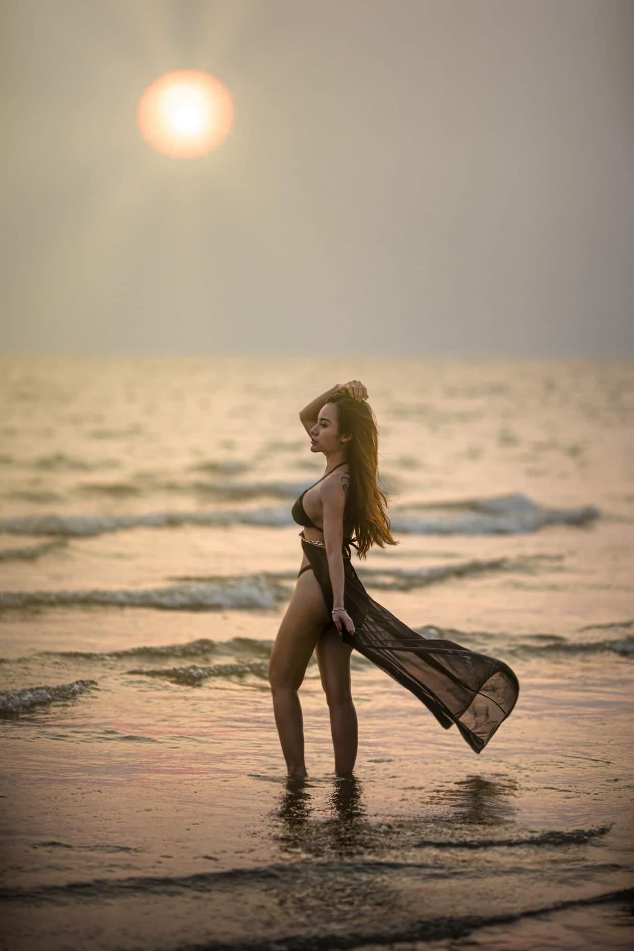 น้องฟ้า ศุภิสรา ศรีสาธร สาวสายหน้าคม ที่ไม่อาจละสายตาไปได้ 16