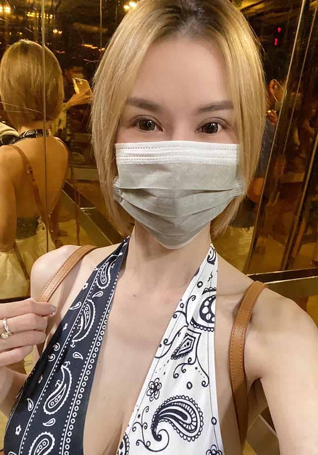 เจ๊มิลค์ CharinKhอวดทีเด็ดด้วยหุ่นเปรี๊ยะทุกส่วน 17