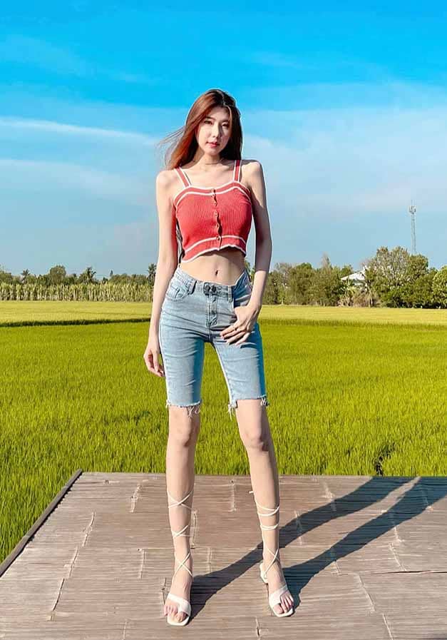เดียร์ ณัฐมาไชยวรโยธินชื่อนี้ทั้งสวยทั้งเก่งเซ็กซี่มีสมอง 20