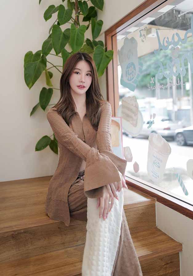 Neuyธันย์ชนก สาวสุดฮอตสายเซ็กซี่ผิวขาวเนียน 7