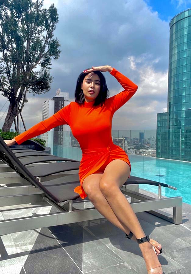 Noey Yanisa เธอไม่เล็กเลยสวยดูดีหุ่นแซ่บ 11