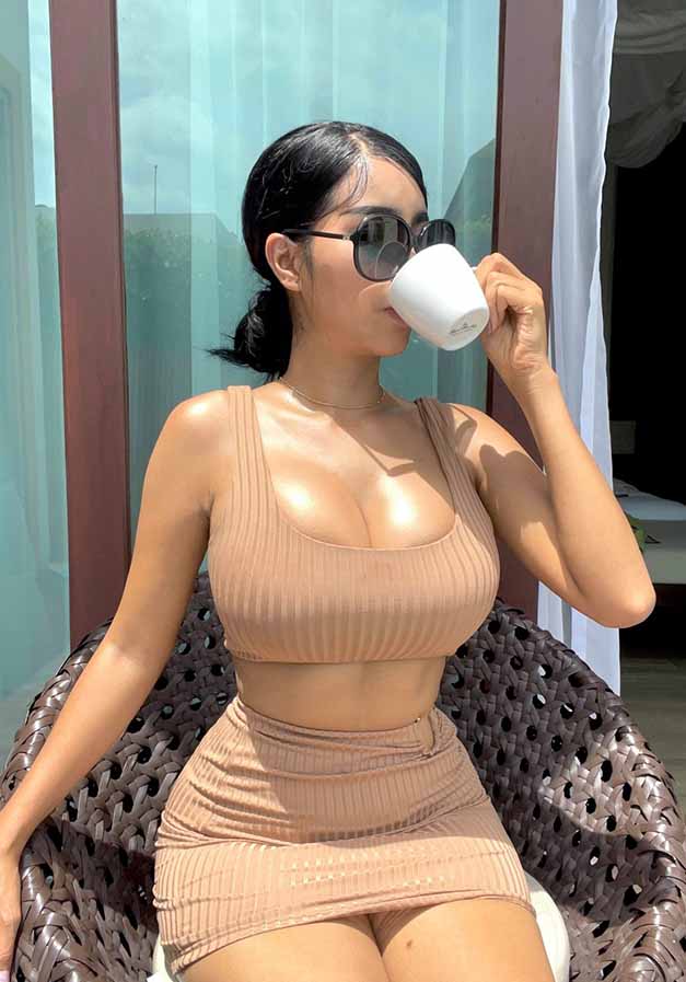 Noey Yanisa เธอไม่เล็กเลยสวยดูดีหุ่นแซ่บ 18