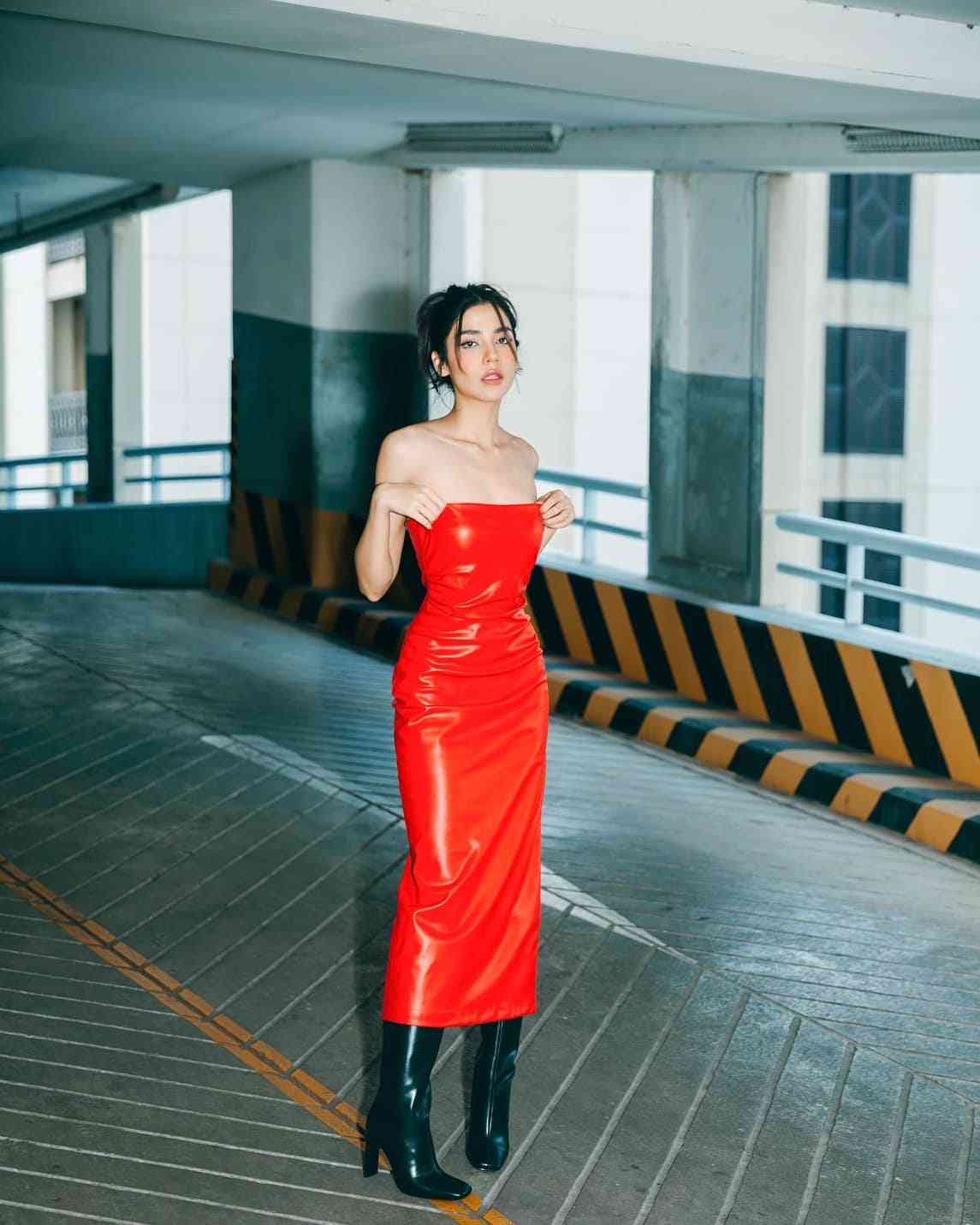 เปิดวาร์ป จีน่า THE FACE นางแบบสาวสุดเร่าร้อนเกินใครต้านทาน 4