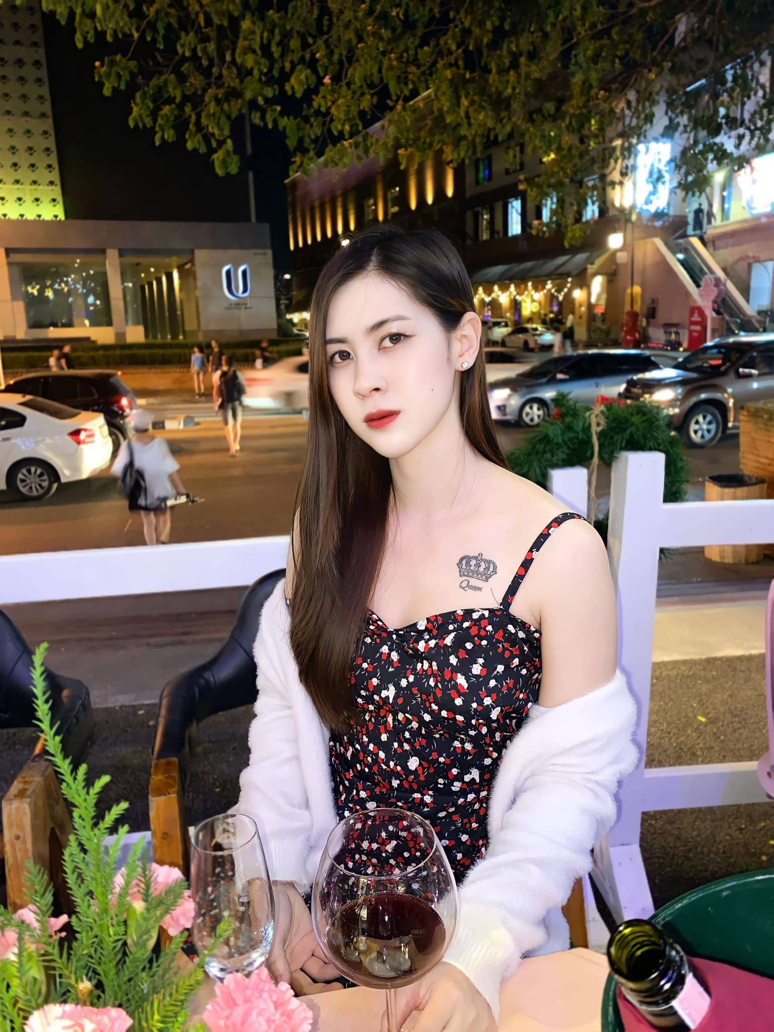เปิดวาร์ป น้องปิ่น เจ้าของภาพ ‘หมอสวย’ คู่บัวขาว บัญชาเมฆ 10