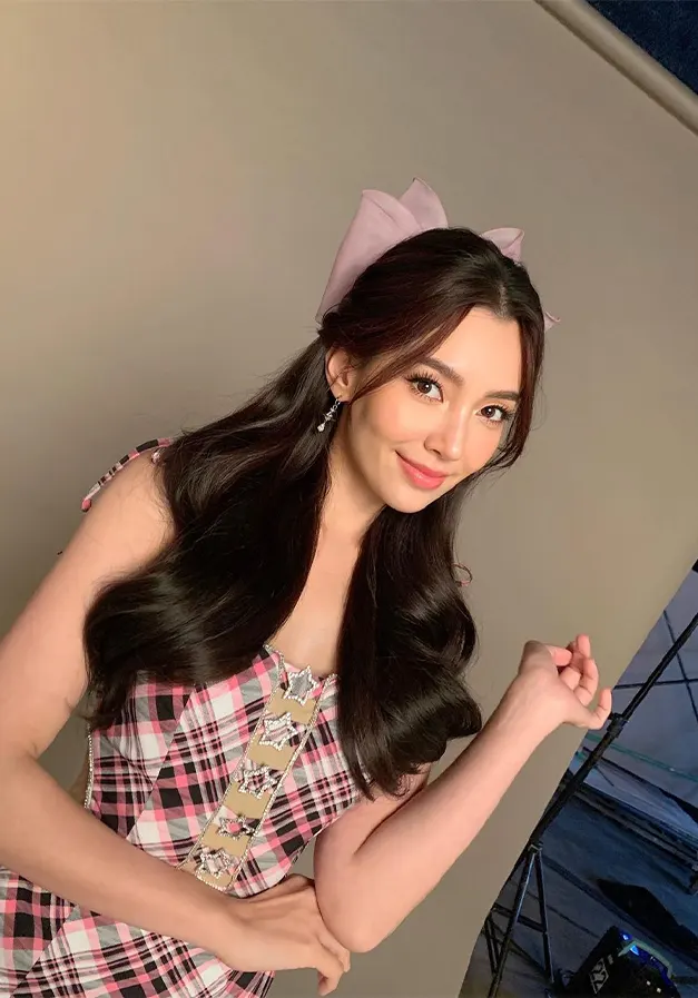เปิดวาร์ป เบลล่า ราณี สาวสวยสุดแซ่บว่าที่นางเอก 300 ล้าน 7