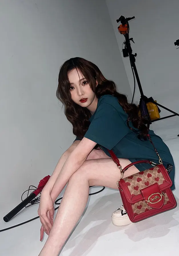 Nene นักร้องสาวไทยที่โกอินเตอร์ดังไกลไปถึงต่างประเทศ 2