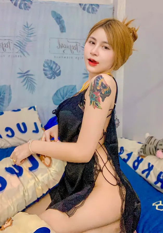 น้องบีม Varrissara Klepchawee พริตตี้คนดัง 2