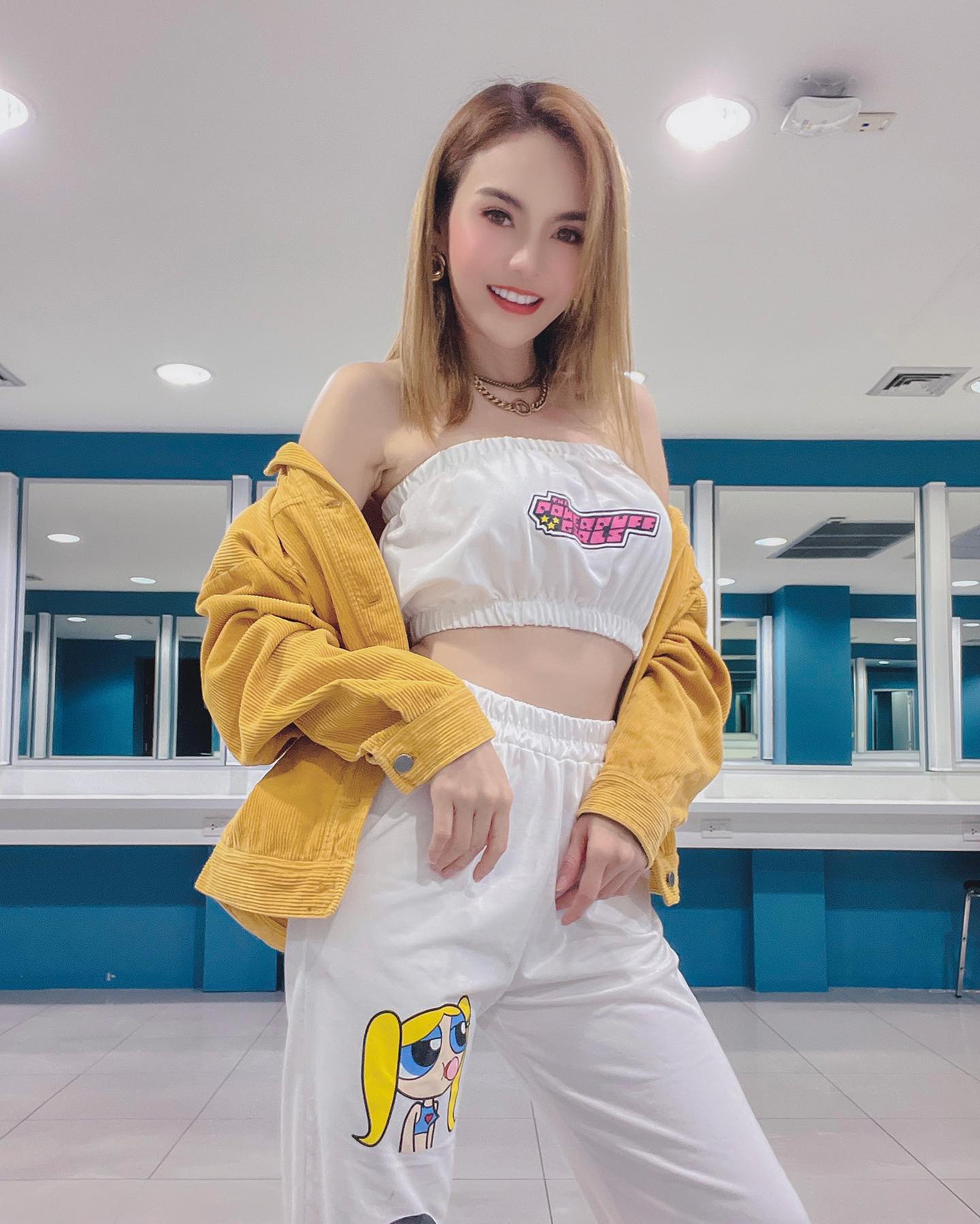 หลิวอาจารียา สวยเก่งน่ารักเสียงดีใครละจะทนไหว 2