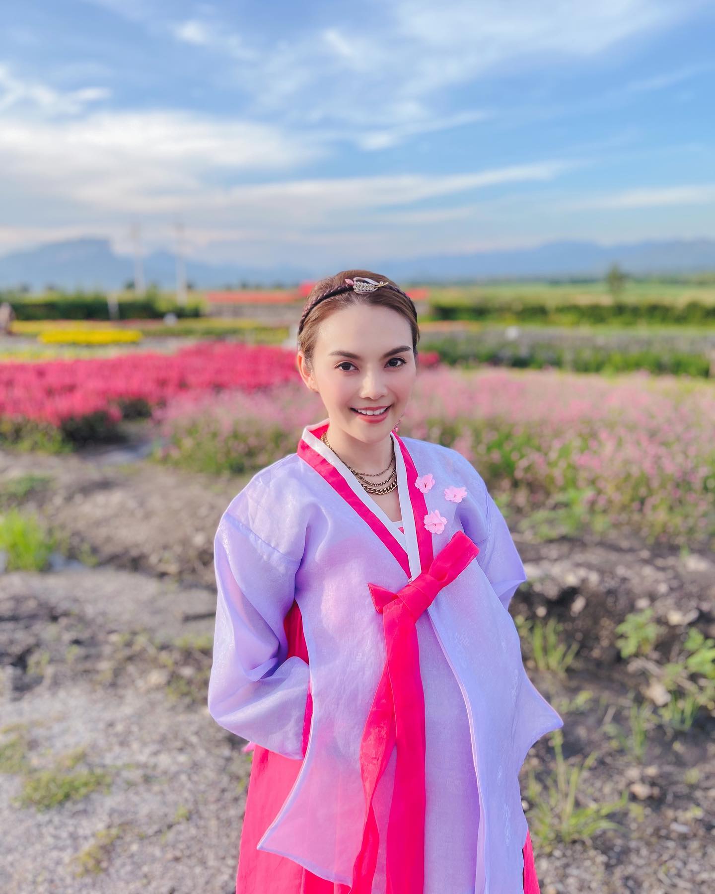หลิวอาจารียา สวยเก่งน่ารักเสียงดีใครละจะทนไหว 22