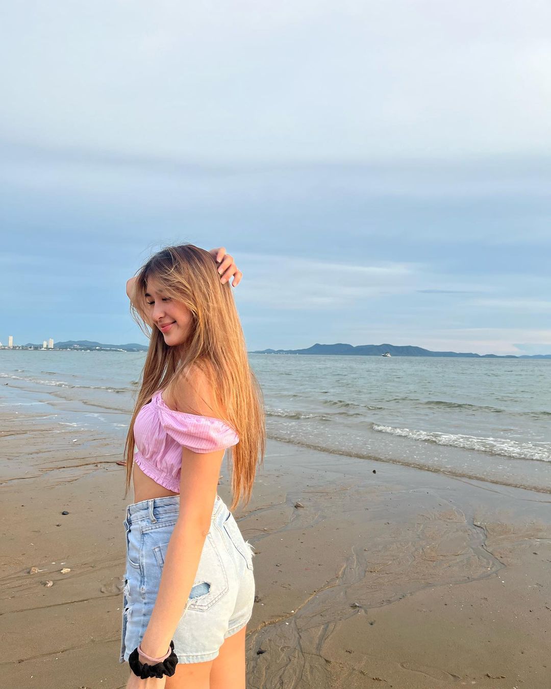 น้องมิย่า ทองเจือ เป็นสาวแล้วลูกสาว พีท ทองเจือกับความสวยที่ไม่ทิ้งแถว 21