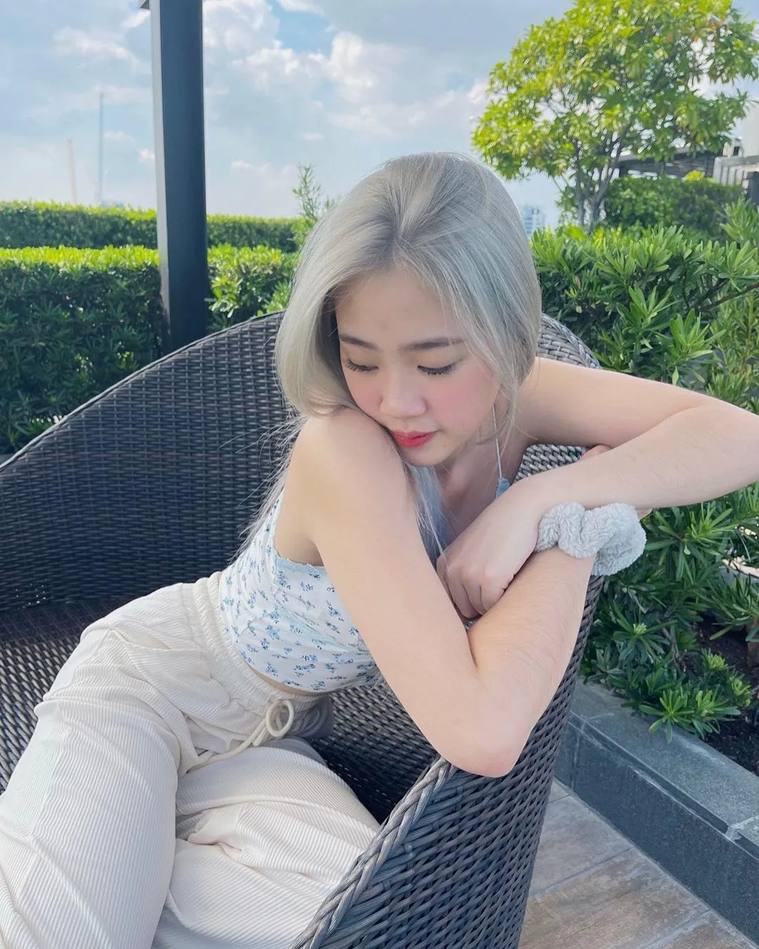 น้องโกรันเลขา หน้าตาดีของหนุ่มนิกกี้ ณฉัตร ความน่ารักสดใสกำลัง 10 21