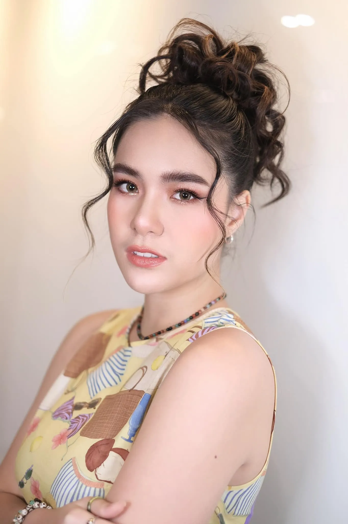 ลูกทุ่งสาวแซ่บ มีนตรา อินทิรา จากสาวบ้านๆ แซ่บเกินต้านแบบสาวลูกครึ่ง 36