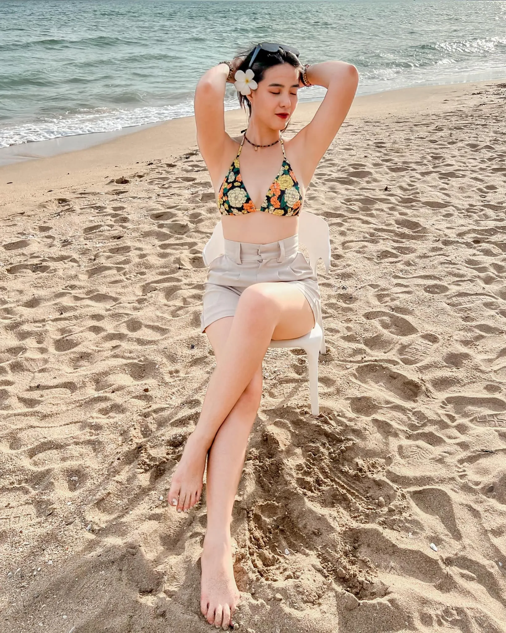 ลูกทุ่งสาวแซ่บ มีนตรา อินทิรา จากสาวบ้านๆ แซ่บเกินต้านแบบสาวลูกครึ่ง 38