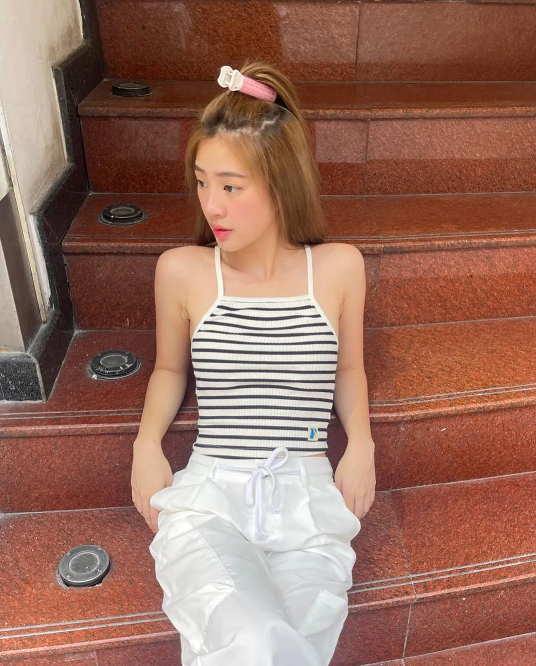 น้องโกรันเลขา หน้าตาดีของหนุ่มนิกกี้ ณฉัตร ความน่ารักสดใสกำลัง 10 66
