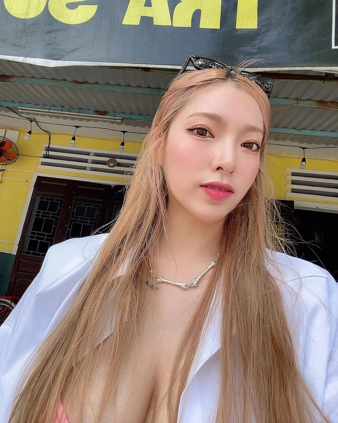 จี ซัม อดีตนักเพาะกาย เกาหลีใต้ มาไทยแล้วติดใจ อวดหน้าใสกับหุ่นสวย 60