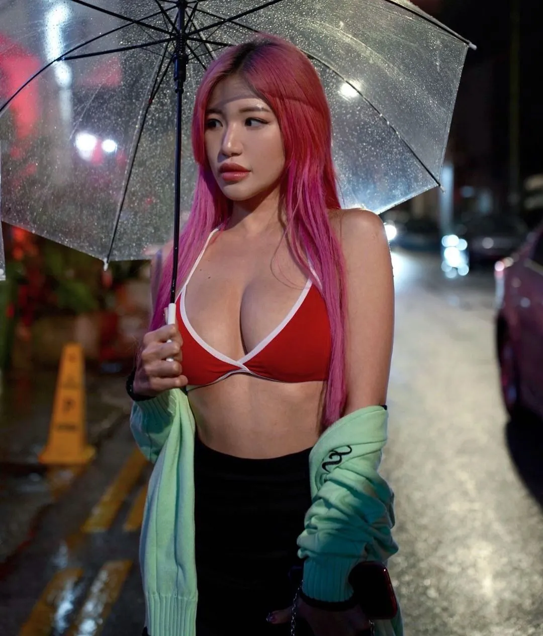 เสี่ยว ปุย ยี่ นางแบบสาวสุดเซ็กซี่ ที่มาพร้อมกับวาร์ปเด็ดโอลี่แฟน 49