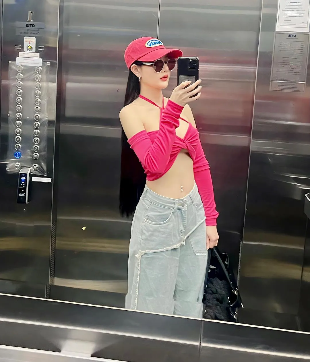 น้องลูกหว้าตัวท็อปโอลี่แฟน เน็ตไอดอลสาวสวยหน้าใส แซ่บสุดในรุ่น 20