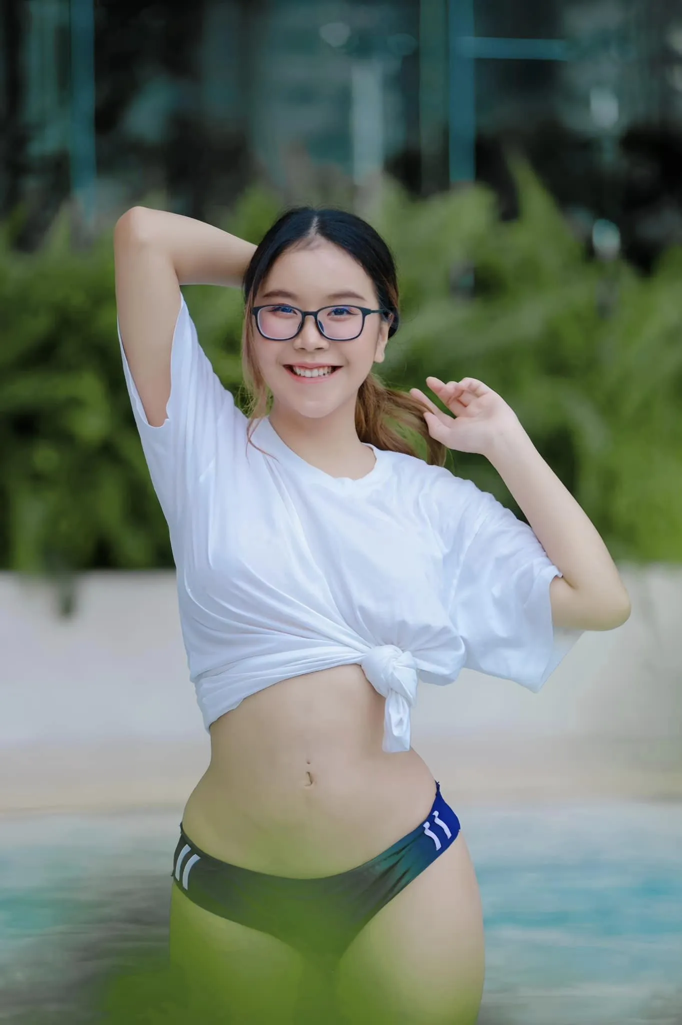 นุ๊ก ปนิสรา สาวแว่นดาว Onlyfans ที่มาพร้อมผลงานสุดเซ็กซี่ลีลาเด็ด 3
