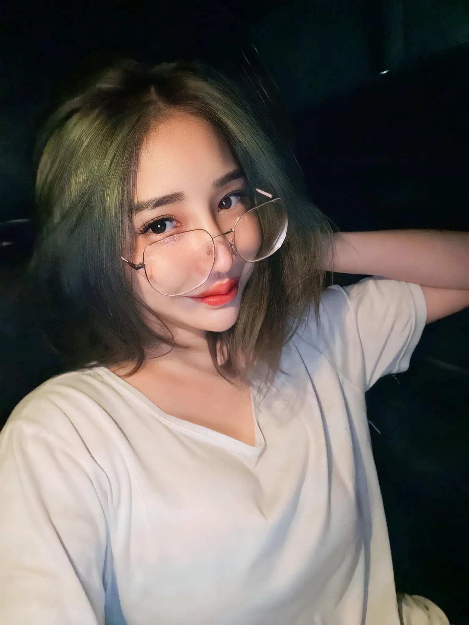 น้องหมิว พริตตี้สาวสวย เน็ตไอดอลลุคเซ็กซี่ ที่ไม่ว่าใครต่างก็ โดนเธอตก 50