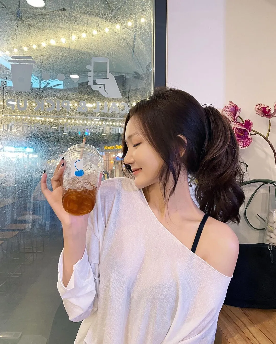 เปิดวาร์ปสาวสวย น้องอิง (ing_lhj2401) เบื้องหลังช่อง Cullen HateBerry 36