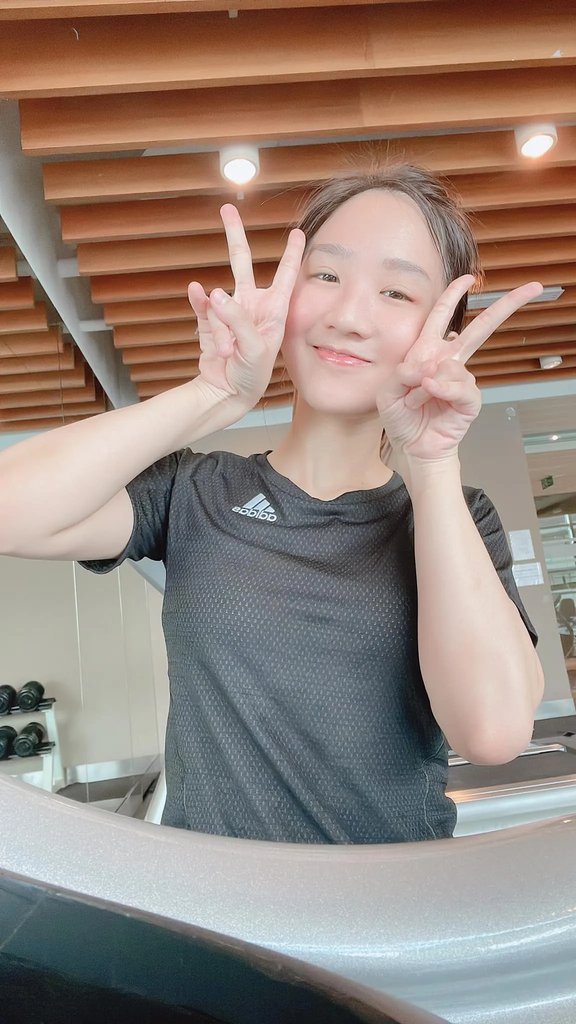 หมอลิลลี่ แพทย์หญิง นางฟ้าสาวสวย มากับตำแหน่งเน็ตไอดอลชุดคุณหมอ 50
