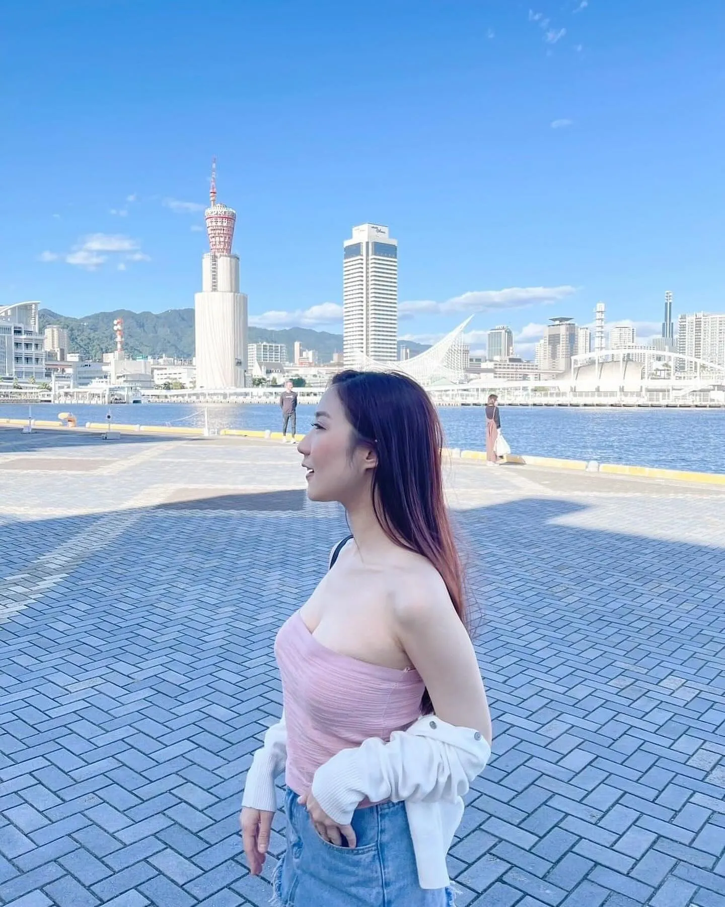 หมอลิลลี่ แพทย์หญิง นางฟ้าสาวสวย มากับตำแหน่งเน็ตไอดอลชุดคุณหมอ 6
