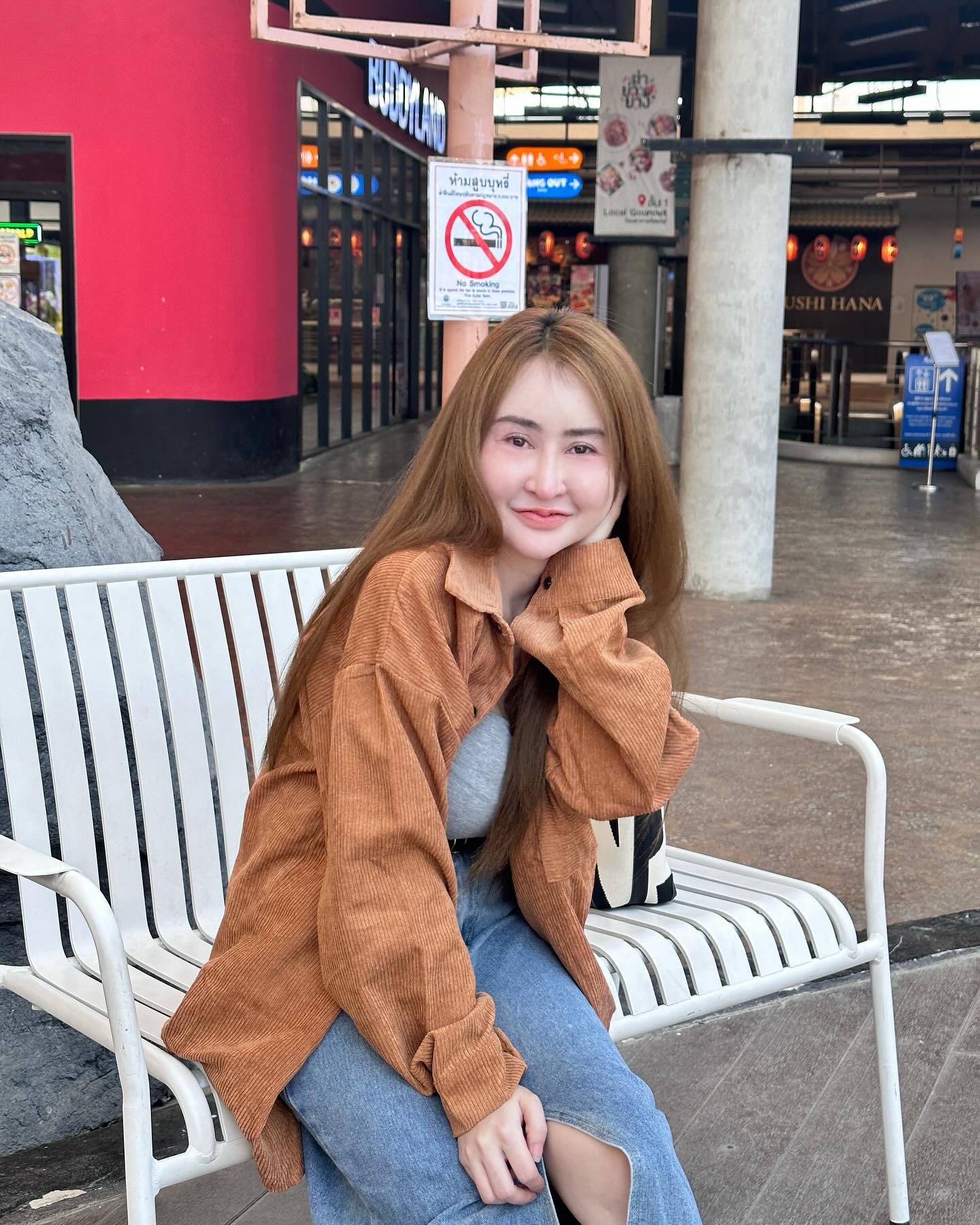 Kaemix สาวสวยหุ่นดี ขาวใส ลุคนี้ทำไมใคร ๆ ก็พูดถึง? 5