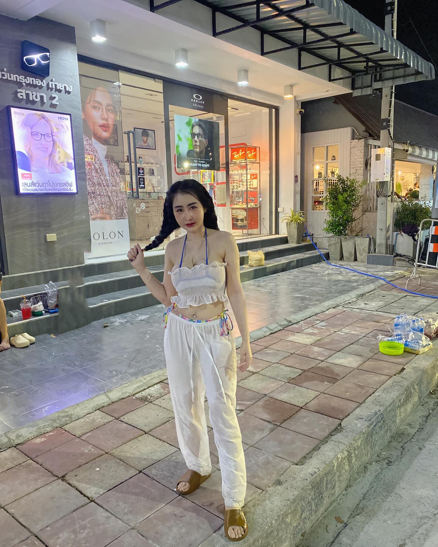 Kaemix สาวสวยหุ่นดี ขาวใส ลุคนี้ทำไมใคร ๆ ก็พูดถึง? 51
